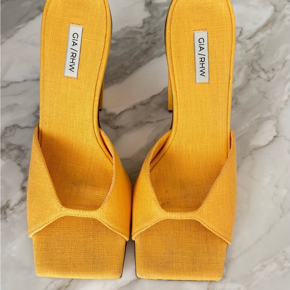 Gia Borghini Yellow Heeled Sandals with Chunky Block Heel - Picture 5 of 5